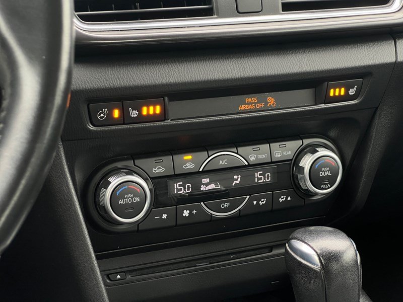 2018  Mazda3 GT Auto