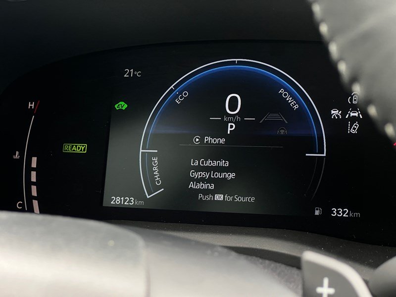 2025 Toyota Camry SE Hybrid - One Owner - Clean CarFax