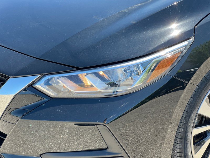 2023 Nissan Sentra SV CVT