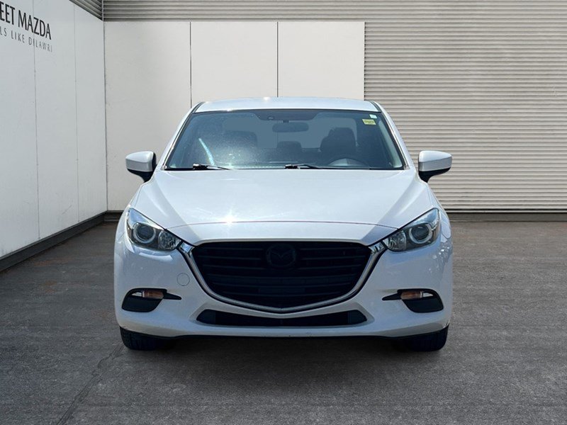 2017  Mazda3 4dr Sdn Man GX - Fall Promo Winter Tires Included