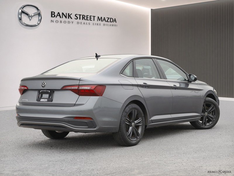 2022 Volkswagen Jetta Comfortline Auto