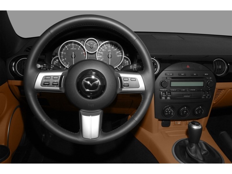 2007 Mazda MX-5 2dr Conv Auto GT Interior Shot 3