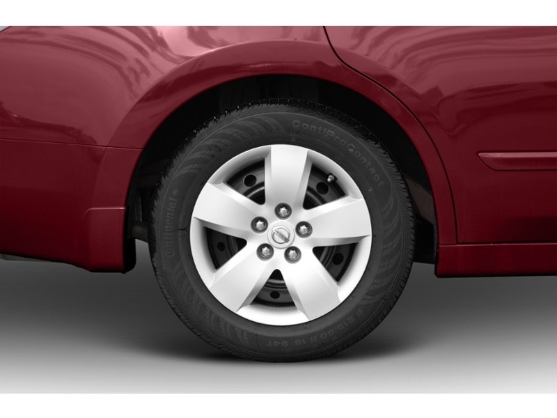 2007 Nissan Altima 4dr Sdn I4 CVT 2.5 S Exterior Shot 5