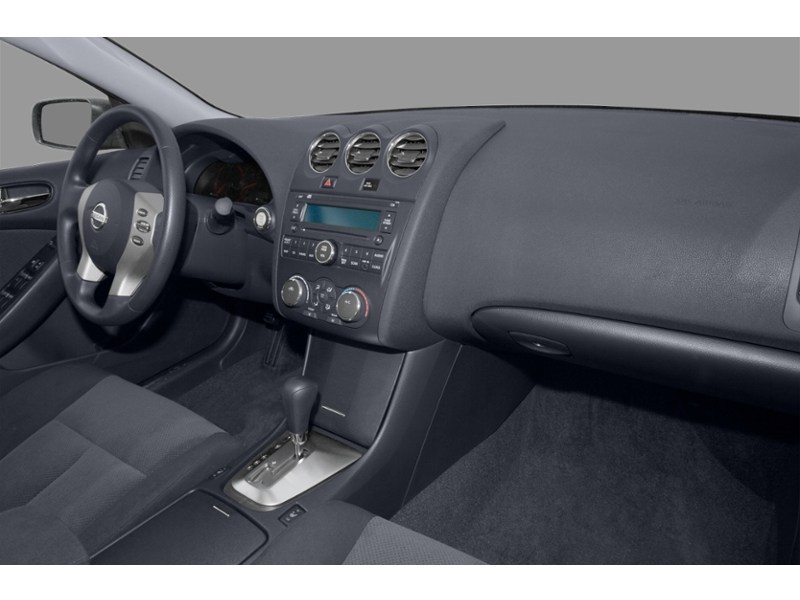 2007 Nissan Altima 4dr Sdn I4 CVT 2.5 S Interior Shot 1