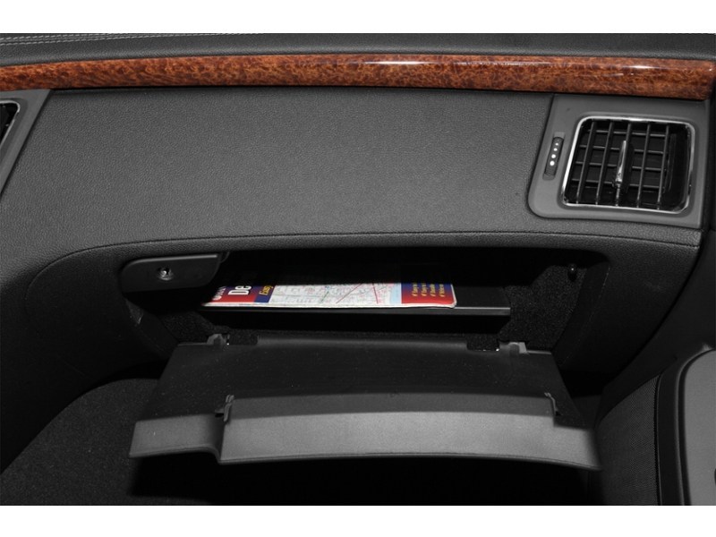 2010 Cadillac CTS 4dr Sdn 3.0L RWD Interior Shot 4