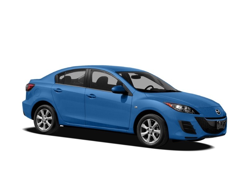 2010  Mazda3 4dr Sdn Auto GS Exterior Shot 17