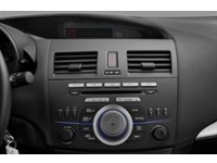 2010  Mazda3 4dr Sdn Auto GS Interior Shot 2