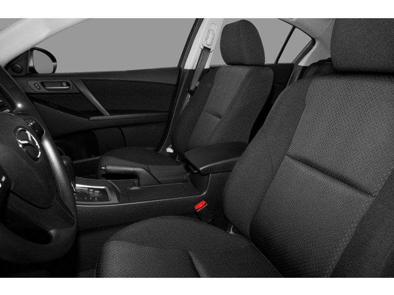 2010  Mazda3 4dr Sdn Auto GS Interior Shot 5