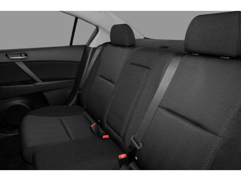 2010  Mazda3 4dr Sdn Auto GS Interior Shot 6