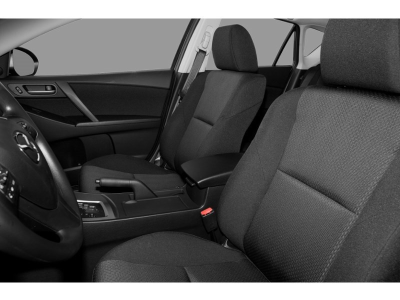 2010  Mazda3 Sport 4dr HB Sport Auto GX Interior Shot 5
