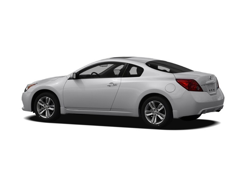 2010 Nissan Altima 2dr Cpe I4 CVT 2.5 S Exterior Shot 13