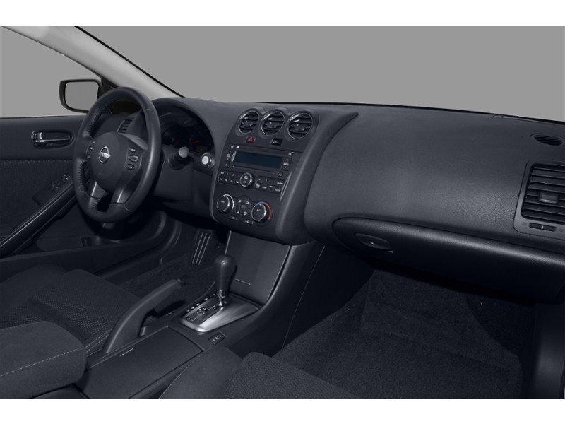 2010 Nissan Altima 2dr Cpe I4 CVT 2.5 S Interior Shot 1