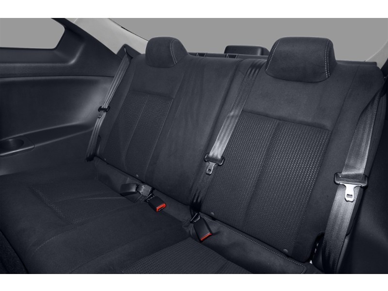 2010 Nissan Altima 2dr Cpe I4 CVT 2.5 S Interior Shot 6