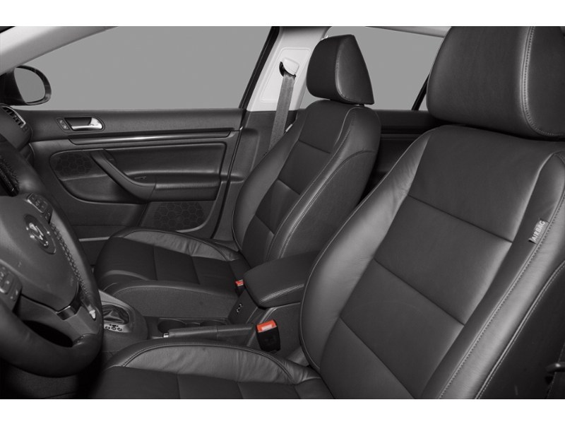 2010 Volkswagen Golf 4dr Auto Comfortline Interior Shot 5