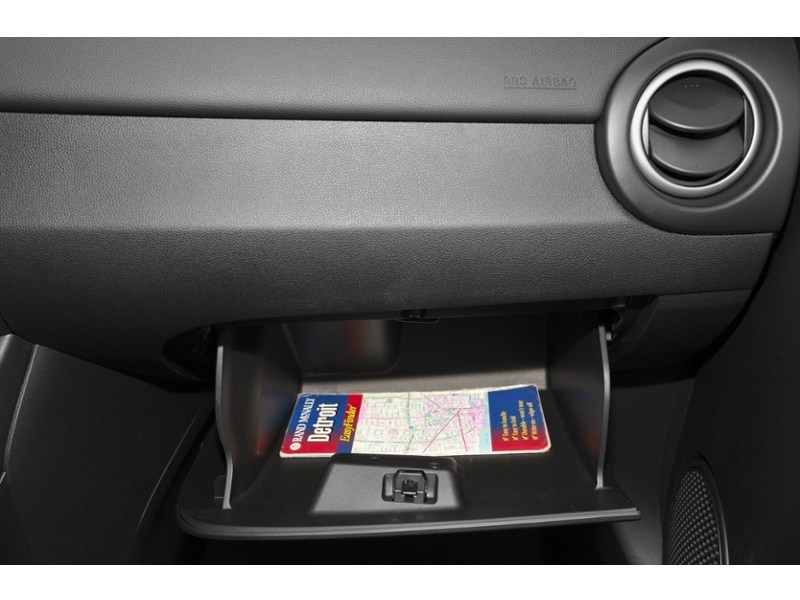 2011  Mazda2 4dr HB Auto GS Interior Shot 4