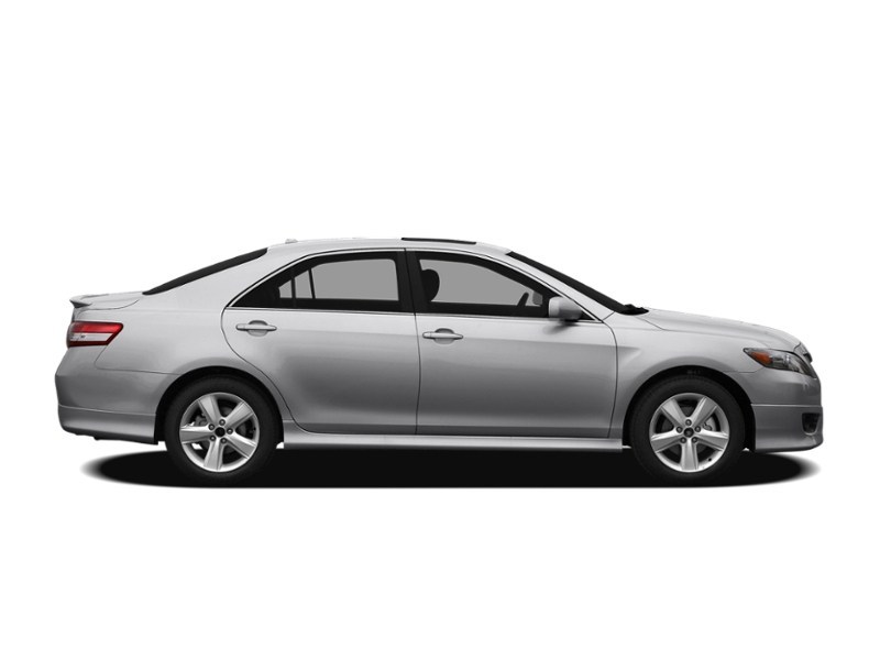 2011 Toyota Camry 4dr Sdn I4 Auto LE Exterior Shot 16