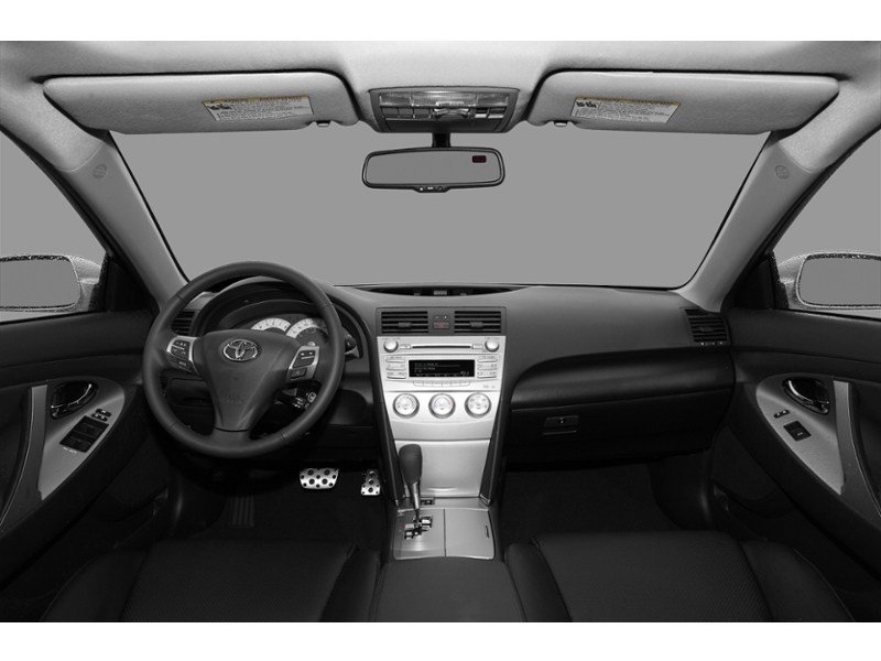 2011 Toyota Camry 4dr Sdn I4 Auto LE Interior Shot 7