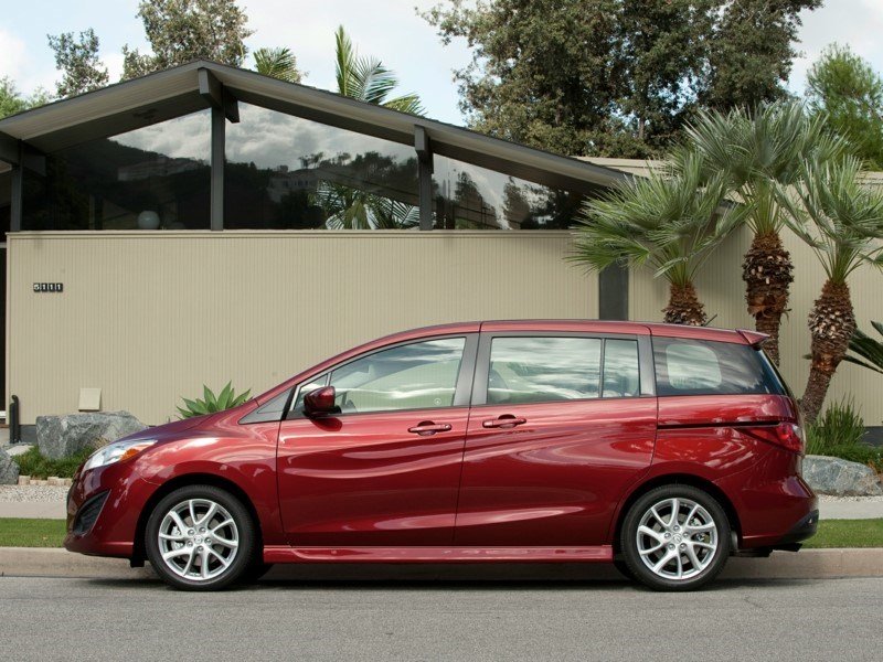 2016  Mazda5 GS (M6) OEM Shot 5