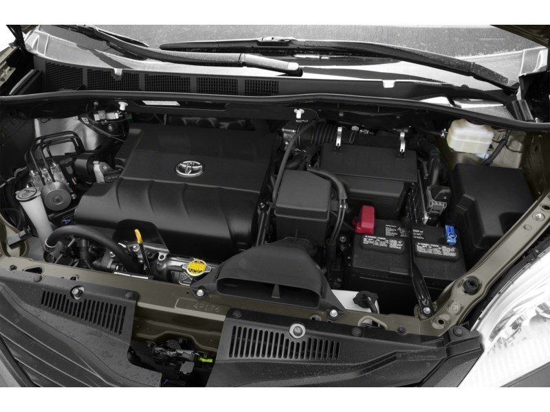 2012 Toyota Sienna 5dr V6 LE 8-Pass FWD Exterior Shot 3