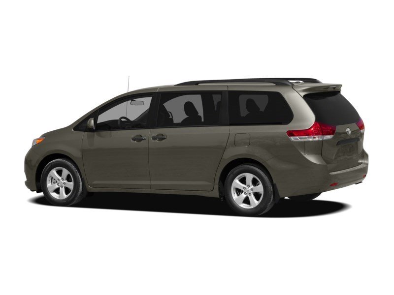 2012 Toyota Sienna 5dr V6 LE 8-Pass FWD Exterior Shot 10