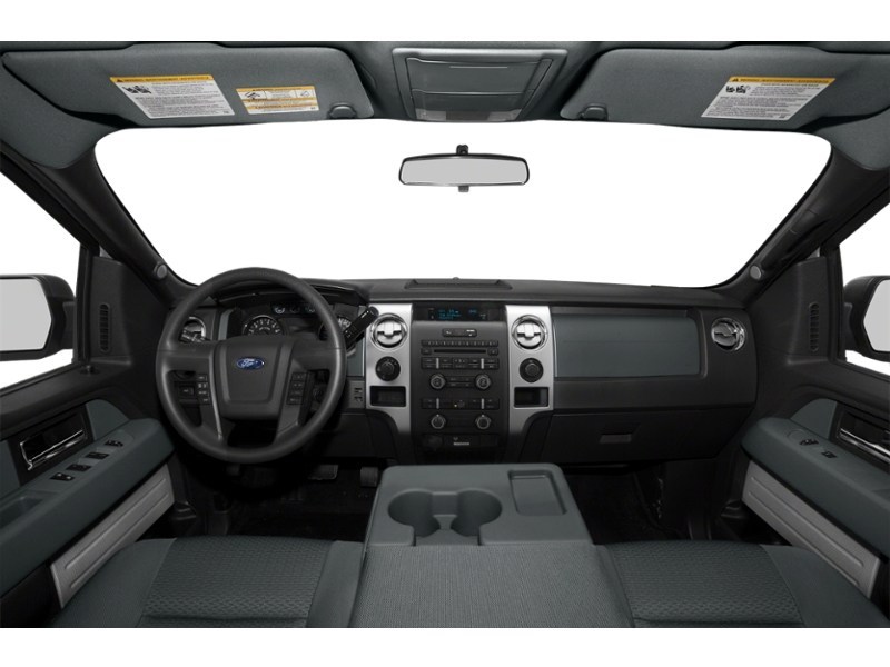 2013 Ford F-150 4WD SuperCrew 145" XLT Interior Shot 5