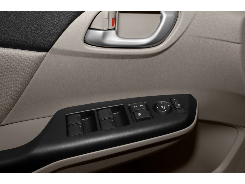 2013 Honda Civic 4dr Man EX - One Owner - Clean CarFax Exterior Shot 12