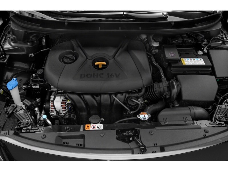 2014 Hyundai Elantra GT 5dr HB Man GLS Exterior Shot 3