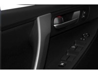 2013  Mazda3 4dr Sdn Auto GS-SKY Exterior Shot 10