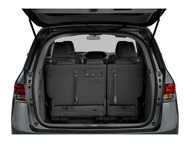 2015 Honda Odyssey 4dr Wgn SE Exterior Shot 4