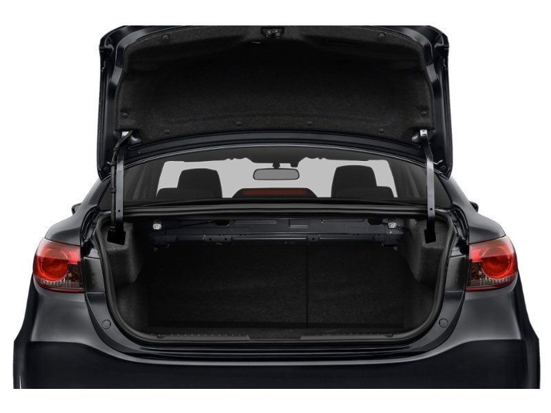 2014  Mazda6 4dr Sdn 2.5L Auto GS Exterior Shot 4