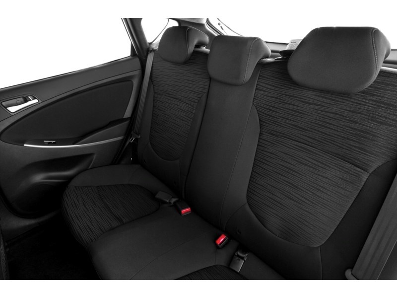 2017 Hyundai Accent 5dr HB Auto SE Interior Shot 6