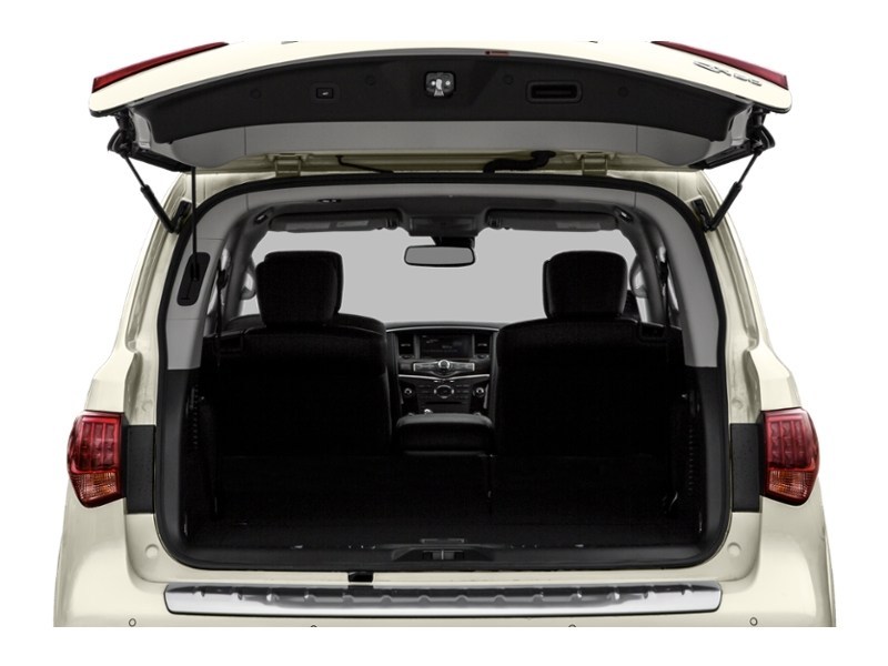 2016 INFINITI QX80 4WD 4dr 7-Passenger Exterior Shot 4