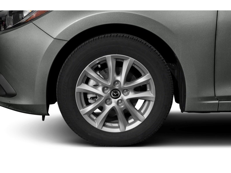 2016  Mazda3 4dr Sdn Auto GS Exterior Shot 5