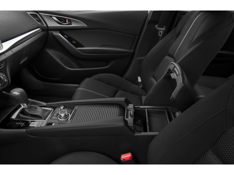 2017  Mazda3 Sport 4dr HB Sport Auto GS Interior Shot 7