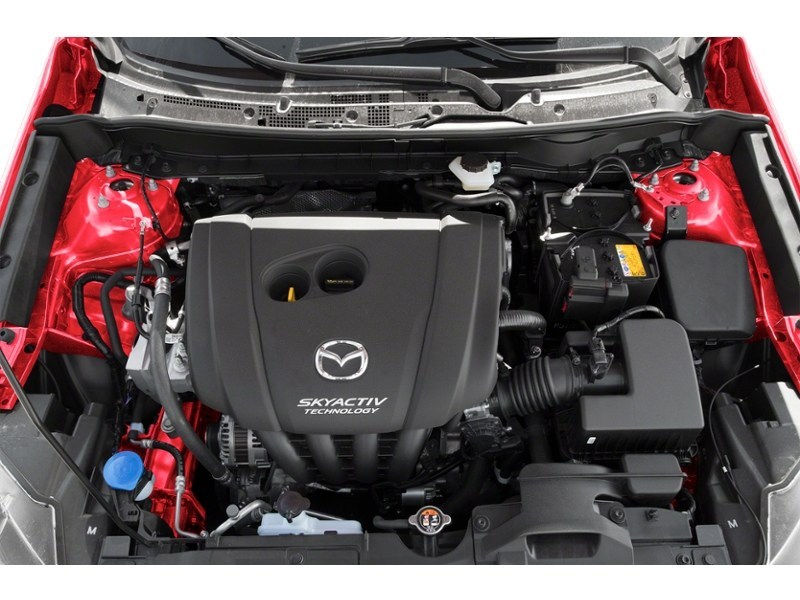 2017 Mazda CX-3 AWD 4dr GT Exterior Shot 3