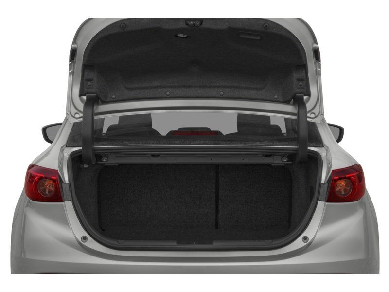 2018  Mazda3 GS Auto Exterior Shot 4