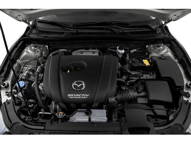 2018  Mazda3 GS Auto Exterior Shot 3