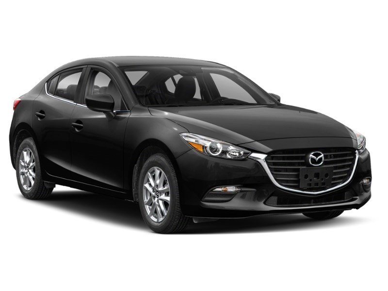 2018  Mazda3 SE Auto Exterior Shot 8