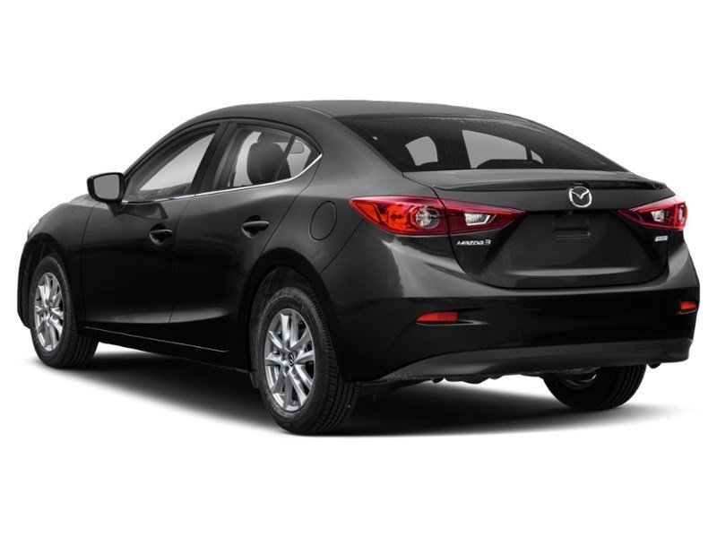 2018  Mazda3 SE Auto Exterior Shot 9
