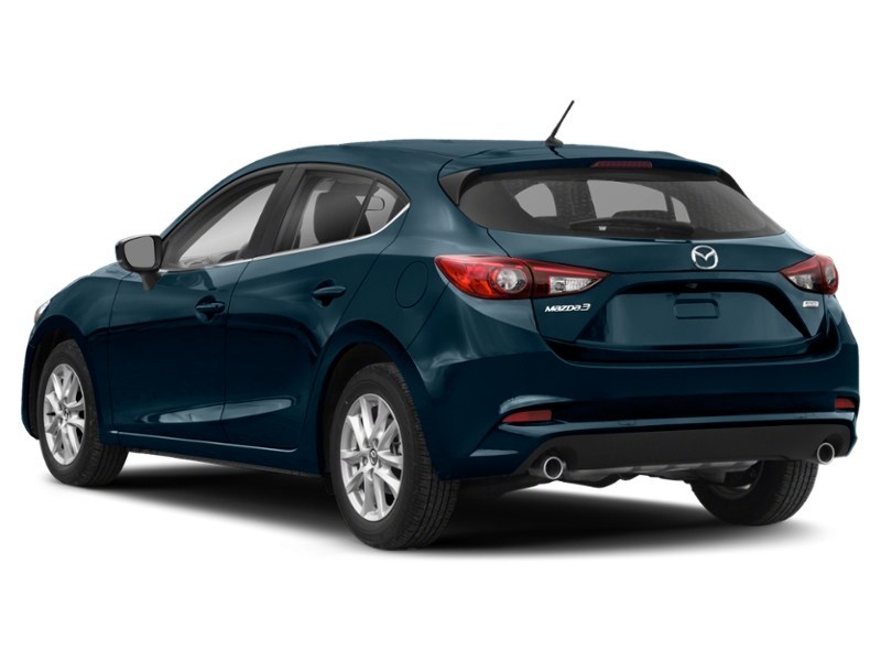2018  Mazda3 Sport GS Manual Exterior Shot 10