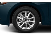 2018  Mazda3 Sport GS Manual Exterior Shot 5