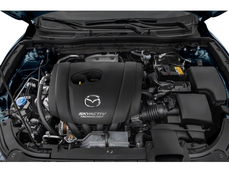 2018  Mazda3 Sport GS Manual Exterior Shot 3
