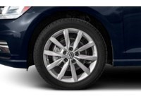 2018 Volkswagen Golf SportWagen Comfortline DSG 4MOTION Exterior Shot 5