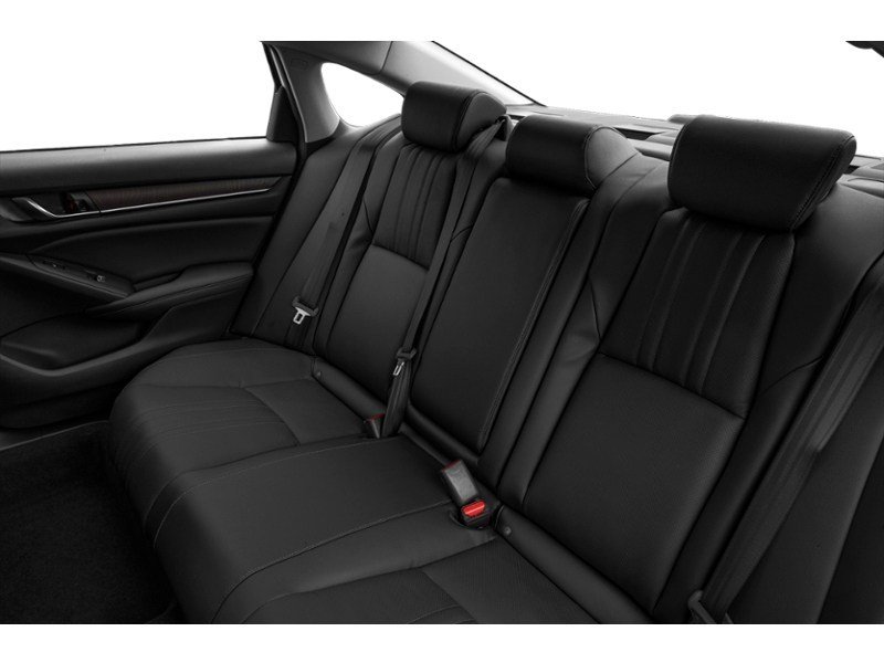 2019 Honda Accord Touring 2.0 Auto Interior Shot 5