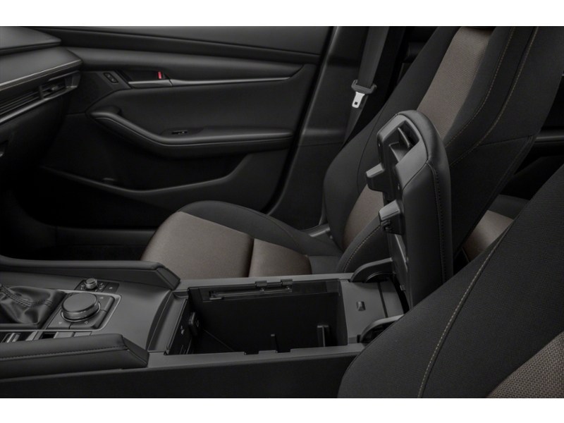 2022  Mazda3 GX Auto FWD Interior Shot 7