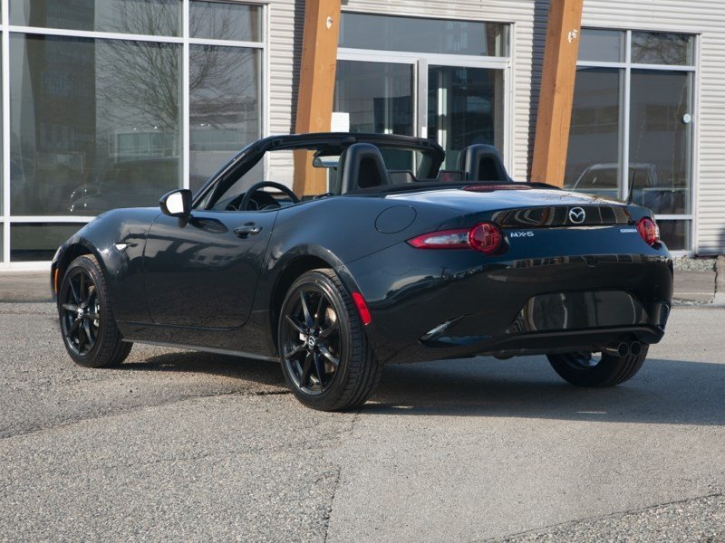 2022 Mazda MX-5 GS-P (M6) OEM Shot 2