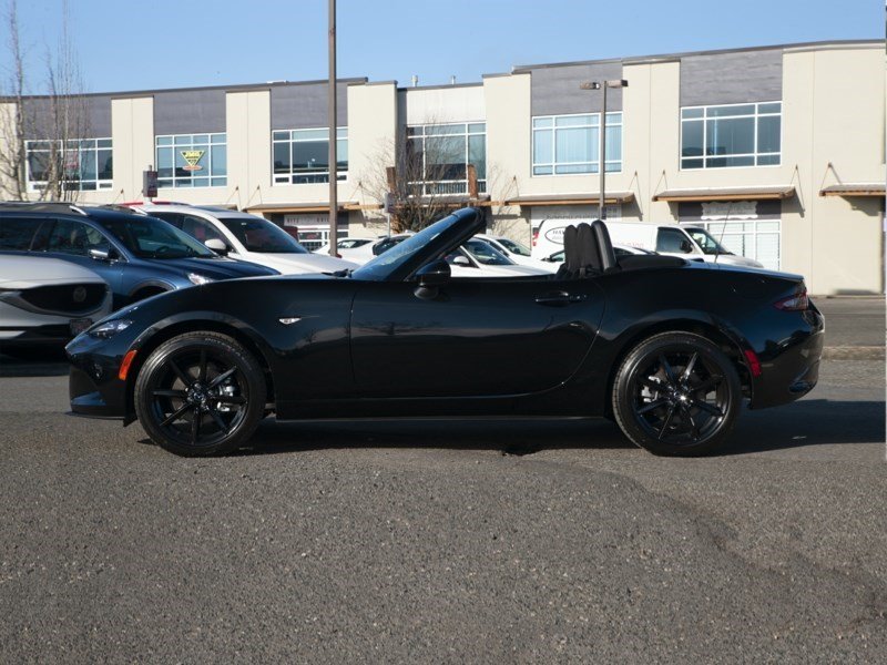 2022 Mazda MX-5 GS-P (M6) OEM Shot 3