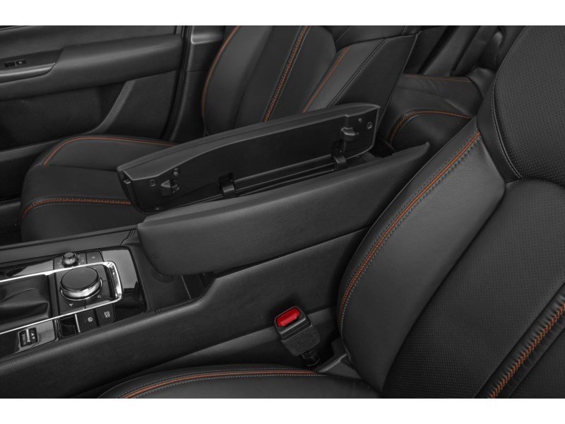 2024 Mazda CX-50 GT AWD Interior Shot 7