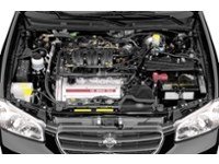 2001 Nissan Maxima 4dr Sdn GLE Auto Exterior Shot 4