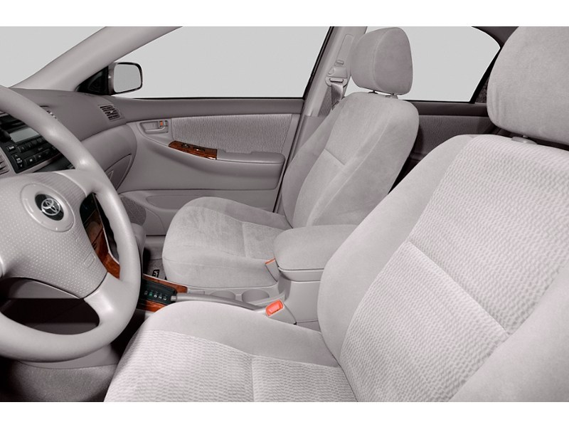 2007 Toyota Corolla 4dr Sdn Auto CE Interior Shot 5